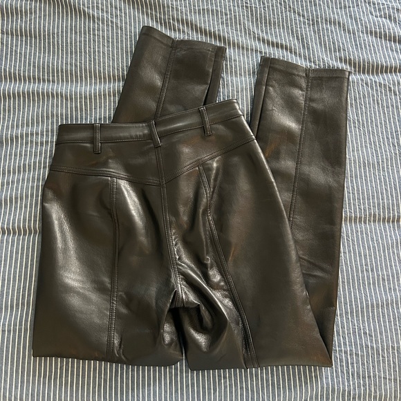 Aritzia Wilfred Rebel Pant - Vegan Leather - Picture 5 of 5